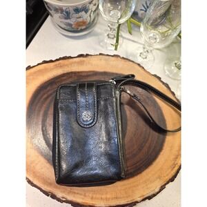Relic Black Wristlet Vegan LeatherWallet w Zipper, Snap, Credit Card & ID Window
